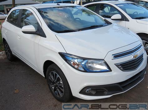 Chevrolet Onix 2015 Chega Piorado E Com Preços Mais Altos