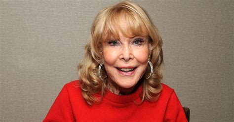 90 Year Old ‘i Dream Of Jeannie Star Barbara Eden Admits She Doesnt