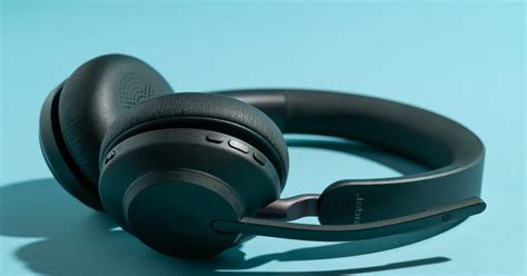 The 4 Best Wireless and Wired Headsets of 2023 | Reviews by Wirecutter