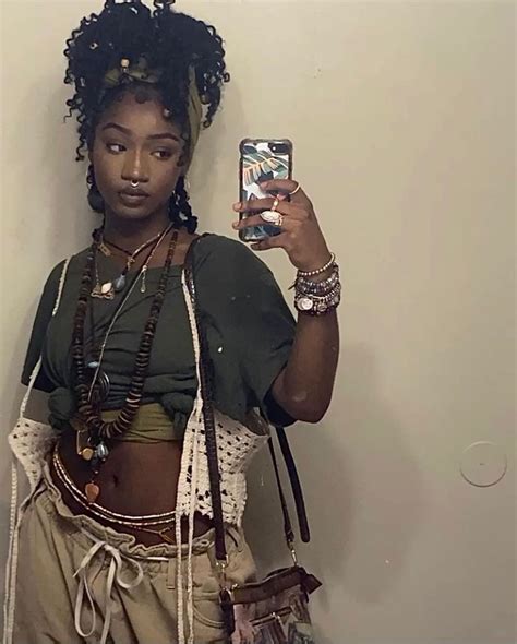 Earthy Aesthetic Black Girl Aesthetic Mode Hippie Hippie Style