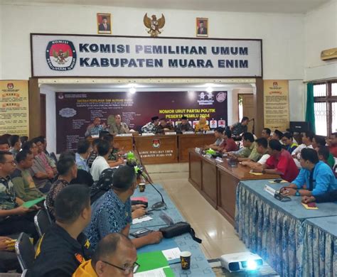 Kpu Muara Enim Gelar Rakor Penetapan Titik Lokasi Pemasangan Apk Pemilu