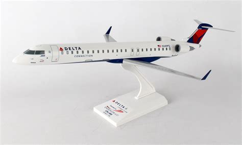 Bombardier CRJ-900 CRJ900 Delta Connection - Endeavor Air 1/100 Scale ...