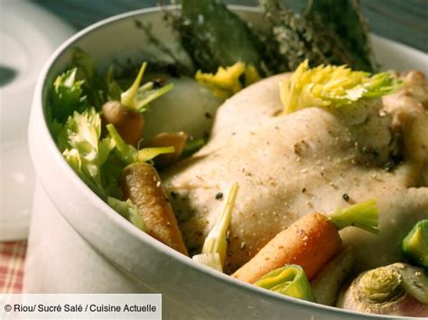 Poule Au Pot Farcie Découvrez Les Recettes De Cuisine Actuelle