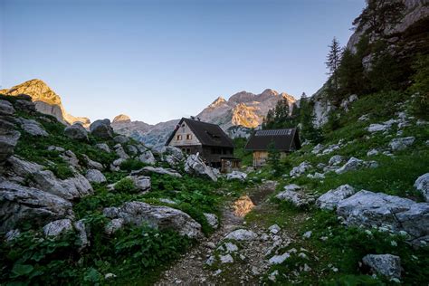 Hut to Hut Hiking: The Best Way to Hike Long Distances