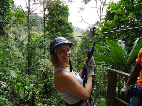 Mindo Cloud Forest Bird Watching Quito City Tour