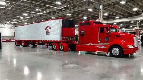 Pin By Timothy Barrier On Big Rigs Kenworth Trucks Big Rig Trucks