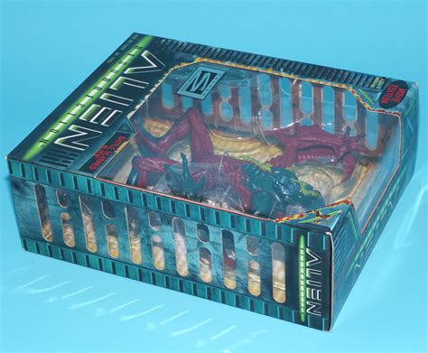 Alien Resurrection Battle Scarred Alien Mib Misb Sealed Box 1997 Kenner Aliens Boonsart Shop