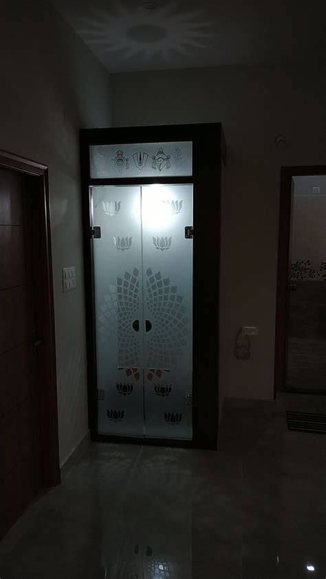 Pin By Roopa On Pooja Mandir Diy Pooja Room Door Design Etched Glass