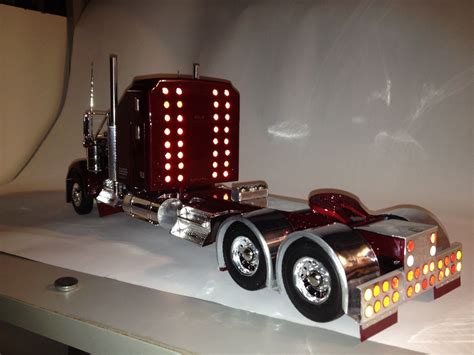 Pin By Steve Bannister On Model Trucks Model Truck Kits Peterbilt