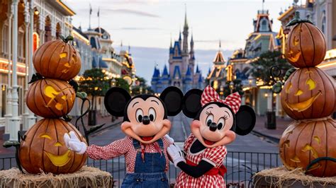 Walt Disney World Annual Passholder Bonus Park Pass Reservations