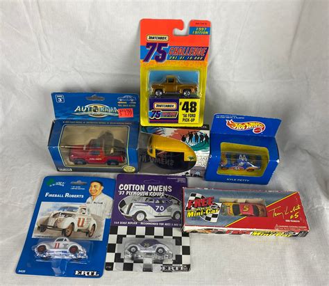 Lot Of New Matchbox Hot Wheels Ertl Cars 6697 Auctionninja