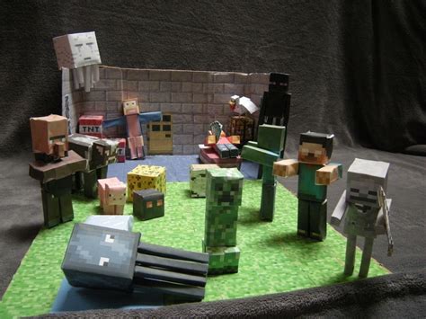 Minecraft Papercraft House