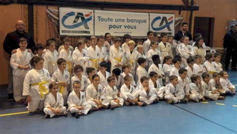 Alliance Dojo Une Centaine De Judokas En Mouvement L Informateur