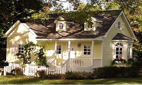 How Big Is A Cottage House At Billy Jaramillo Blog