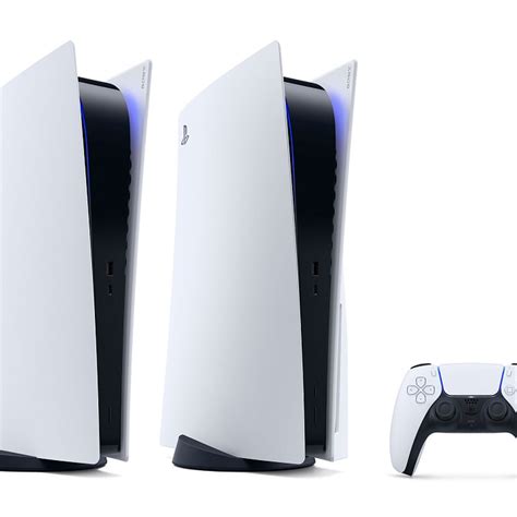 Ps5 Size Comparison Playstation Towers Over The Xbox Series X And Even Looks Down On The King