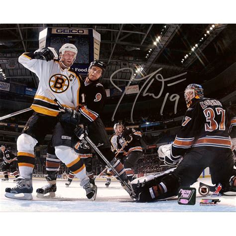 Joe Thornton Autographed San Jose Sharks 16X20 Photo NHL Auctions