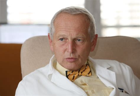 politici uz jsou na  nastvani  jsou schopni vseho kardiochirurg