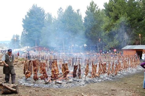 Cholila Se Prepara Para El Asado M S Grande Del Pa S