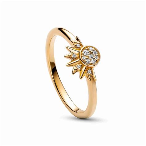 Pandora Celestial Sparkling Sun Ring