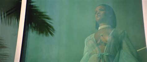 Rihanna Nude Screens From Music Vid Needed Me Free Hd Nude Pictures