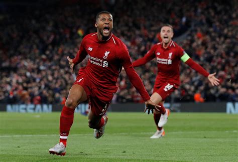 Liverpool S Georginio Wijnaldum And Fabinho Joke Around In Training