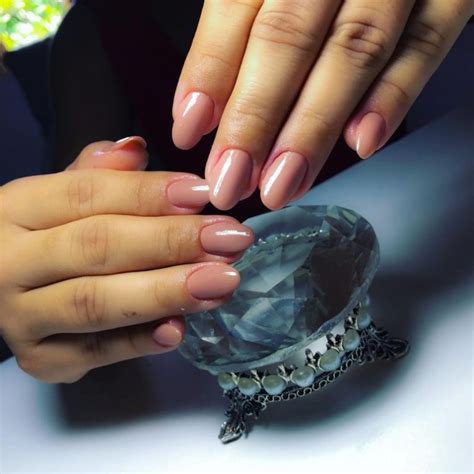 Unhas nude 50 inspirações que são pura elegância