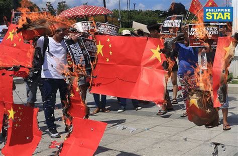 The Philippine Star On Twitter In Photos Protesters Gather To Burn