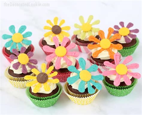 Flower Cupcakes Gorgeous Colorful Candy Flower Cupcakes For Summer