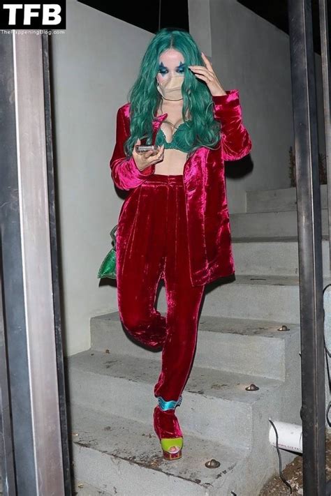 Dove Cameron DoveCameron Darkwingdove Nude OnlyFans Photo The Fappening Plus