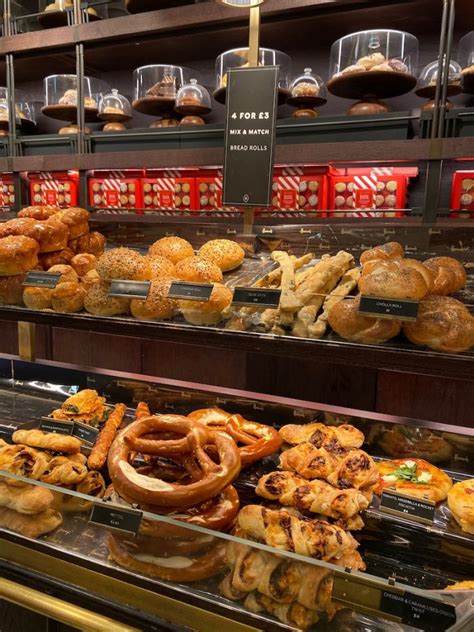 HARRODS FOOD HALL LONDON - INSIDER'S GUIDE