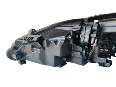 Купить фару переднюю правую на HONDA M-NV 33100-3K4-H01 | Autoelectro
