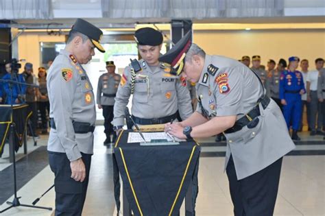 Kapolda Kalsel Resmi Melantik Kapolres Baru Kotabaru Akbp M Gafur