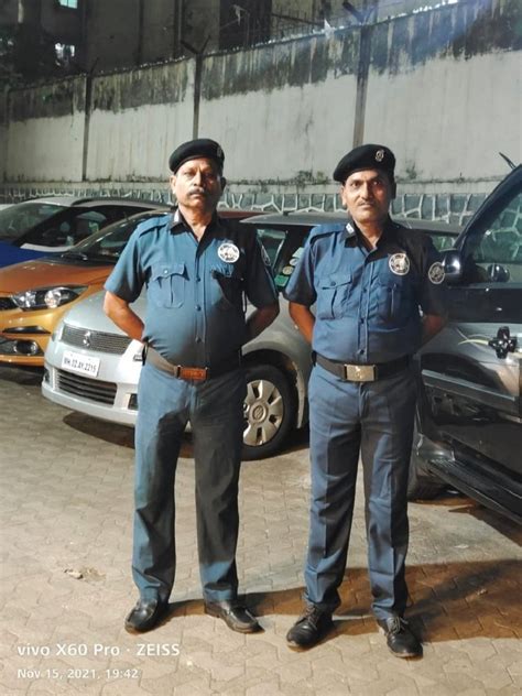 24 Hours Security Guard Service Provider At Rs 18000 Month In Mumbai