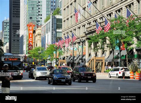 Macy's building on State Street in Chicago, Illinois, USA Stock Photo ...