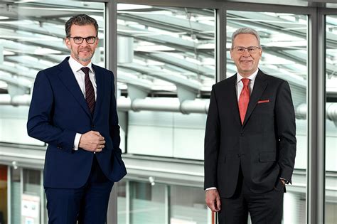 Sparkasse Lemgo Beruft Neuen Vorsitzenden Des Vorstandes Newsgo