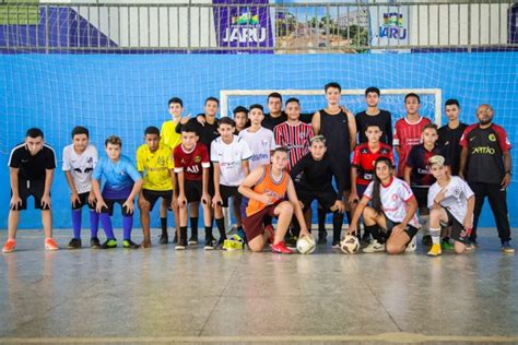 Prefeitura de Jaru abre inscrição para escolinha de futsal para