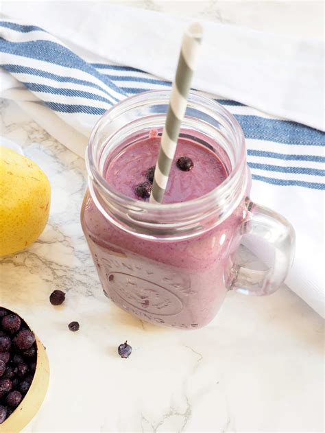 Wild Blueberry And Pear Smoothie Hälsa Nutrition