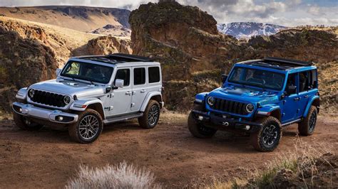 2024 Jeep Wrangler Debuts Smaller Grille Bigger