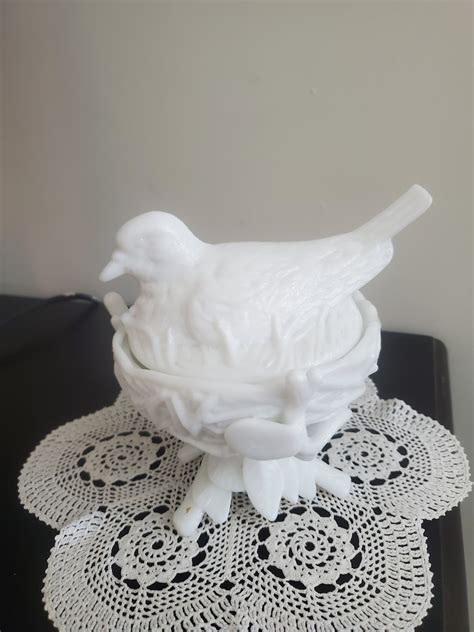 Vintage Westmoreland Milk Glass Bird On A Nest Covered Candy Etsy