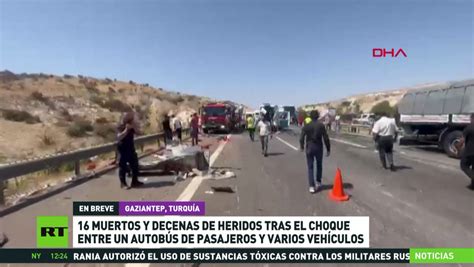 Al Menos 16 Muertos Y Decenas De Heridos Tras Un Accidente