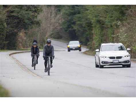 Vancouver Park Board Backs Temporary Bike Lane In Stanley Park