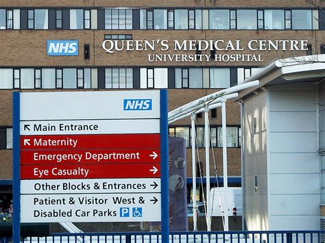 How to Reach the NHS Treatment Centre QMC in Nottingham 15