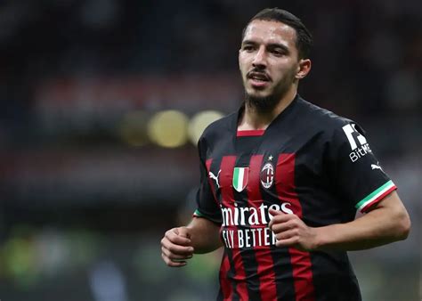 OFFICIAL Ismael Bennacer Signs New Milan Contract Get Italian