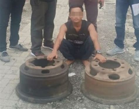 Aksi Kriminalnya Viral Di Medsos Komplotan Bajing Loncat Di Pintu Tol