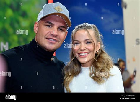 Pietro Lombardi Mit Freundin Laura Maria Rypa Beim 28 RTL