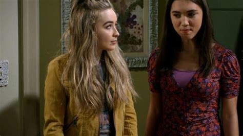 La Veste De Maya Hart Sabrina Carpenter Dans Girl Meets World S3e17