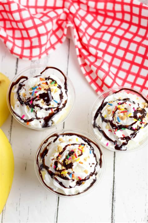 Banana Split Pudding - Sweet Pea's Kitchen