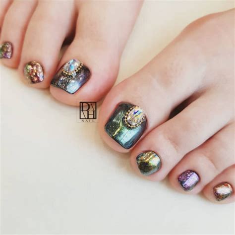 37 Crazy Cute Pedicure Designs : Rhinestone Emerald Green Pedicure I Take You | Wedding Readings ...