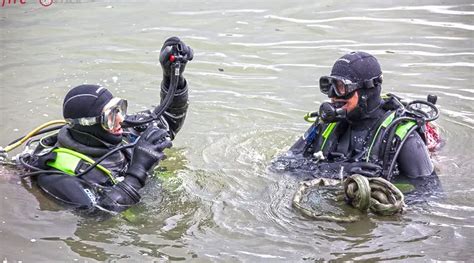 Deutschland Aufwendige Suche Nach Vermissten Schwimmer Im Rhein