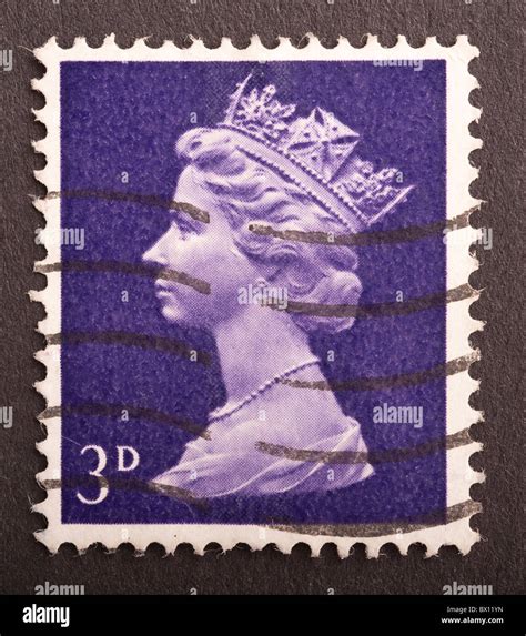 United Kingdom Postage Stamp 3d Machin Stock Photo Alamy